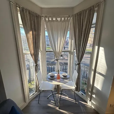 Spacious Central Brighton Apartment Extérieur photo